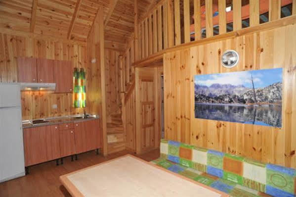ホテルCamping La Torre エスポット エクステリア 写真